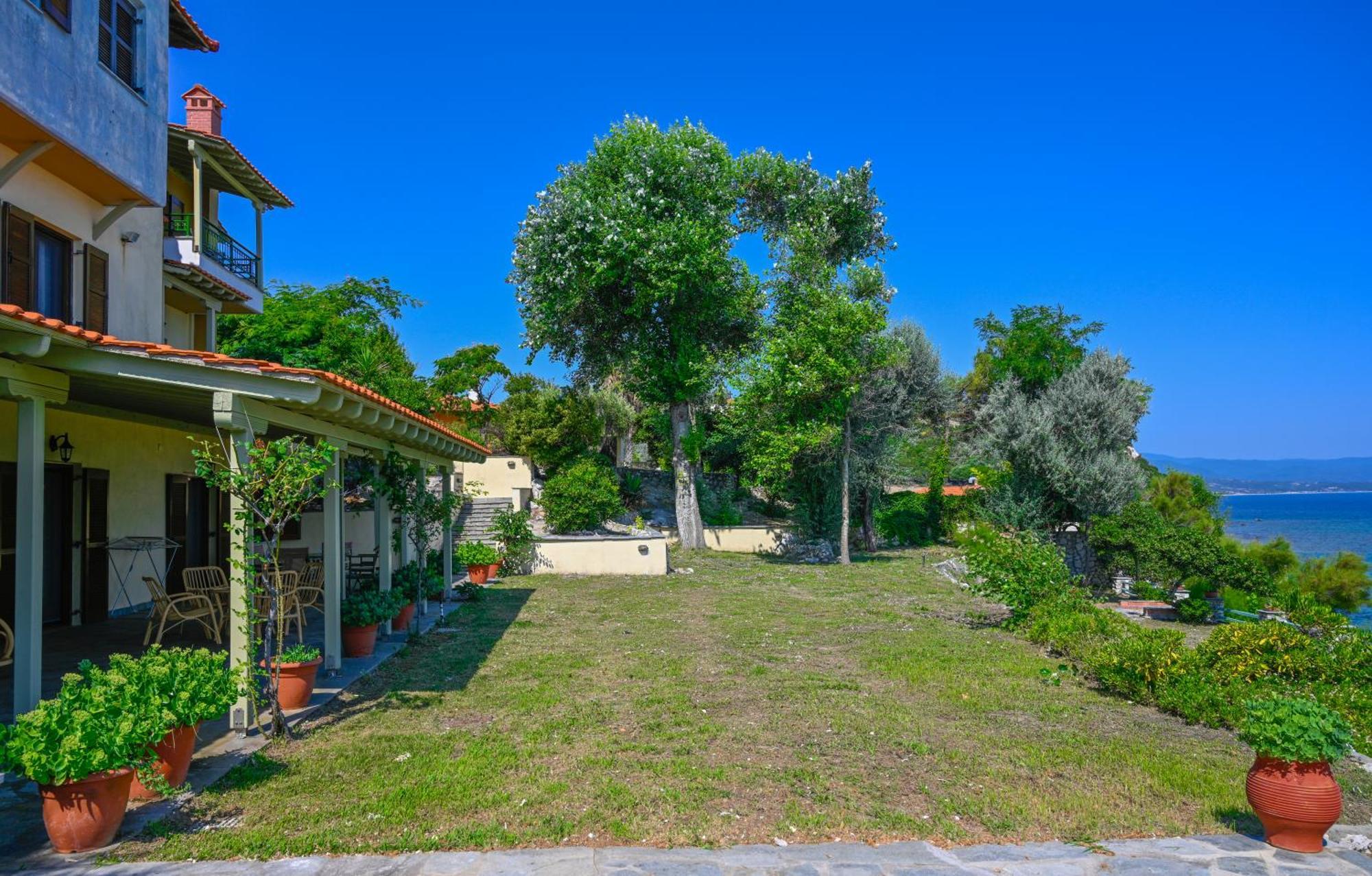 Kiparissi Villa Halkidiki อิเอริสโซส ภายนอก รูปภาพ