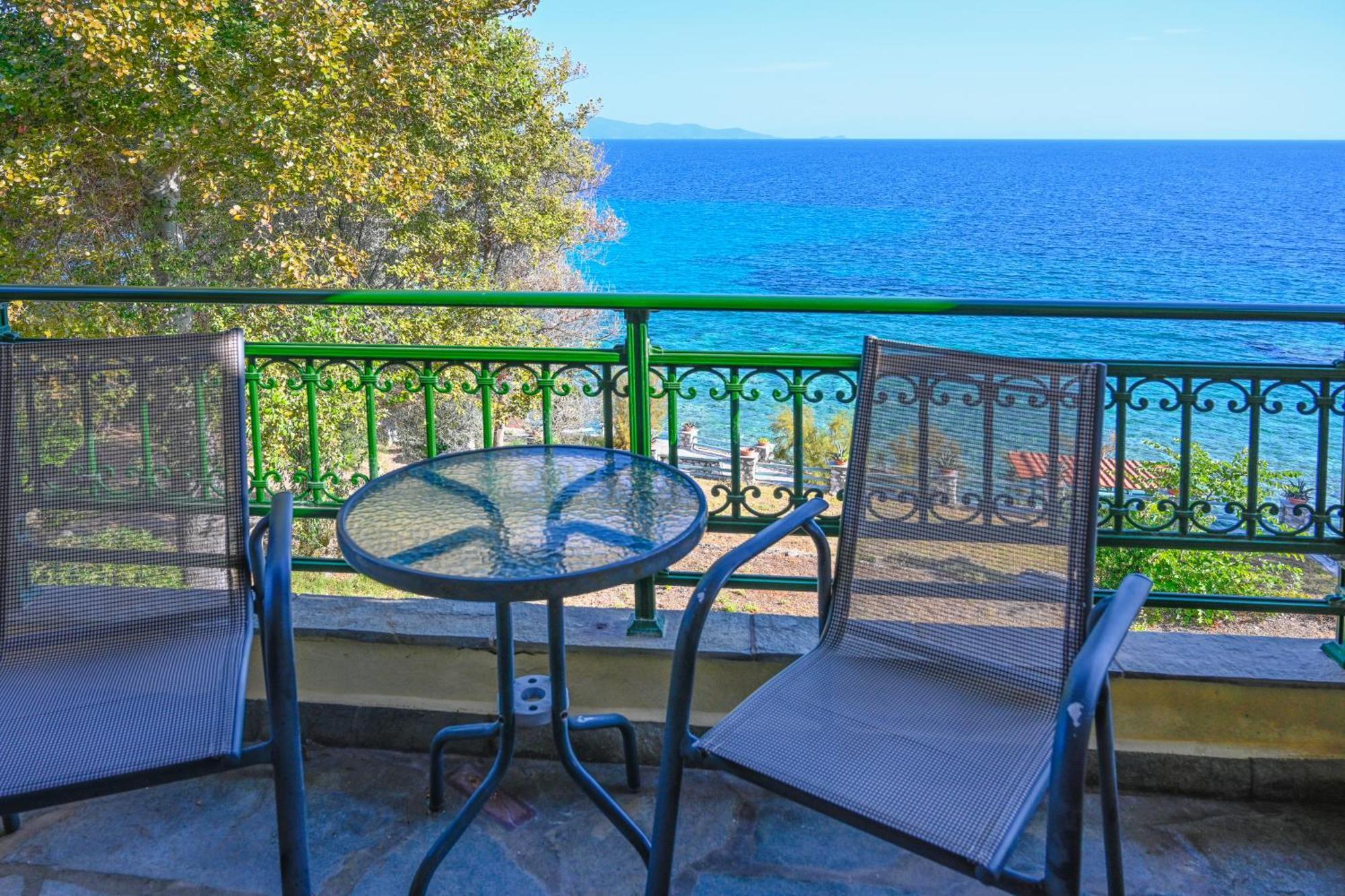 Kiparissi Villa Halkidiki อิเอริสโซส ภายนอก รูปภาพ