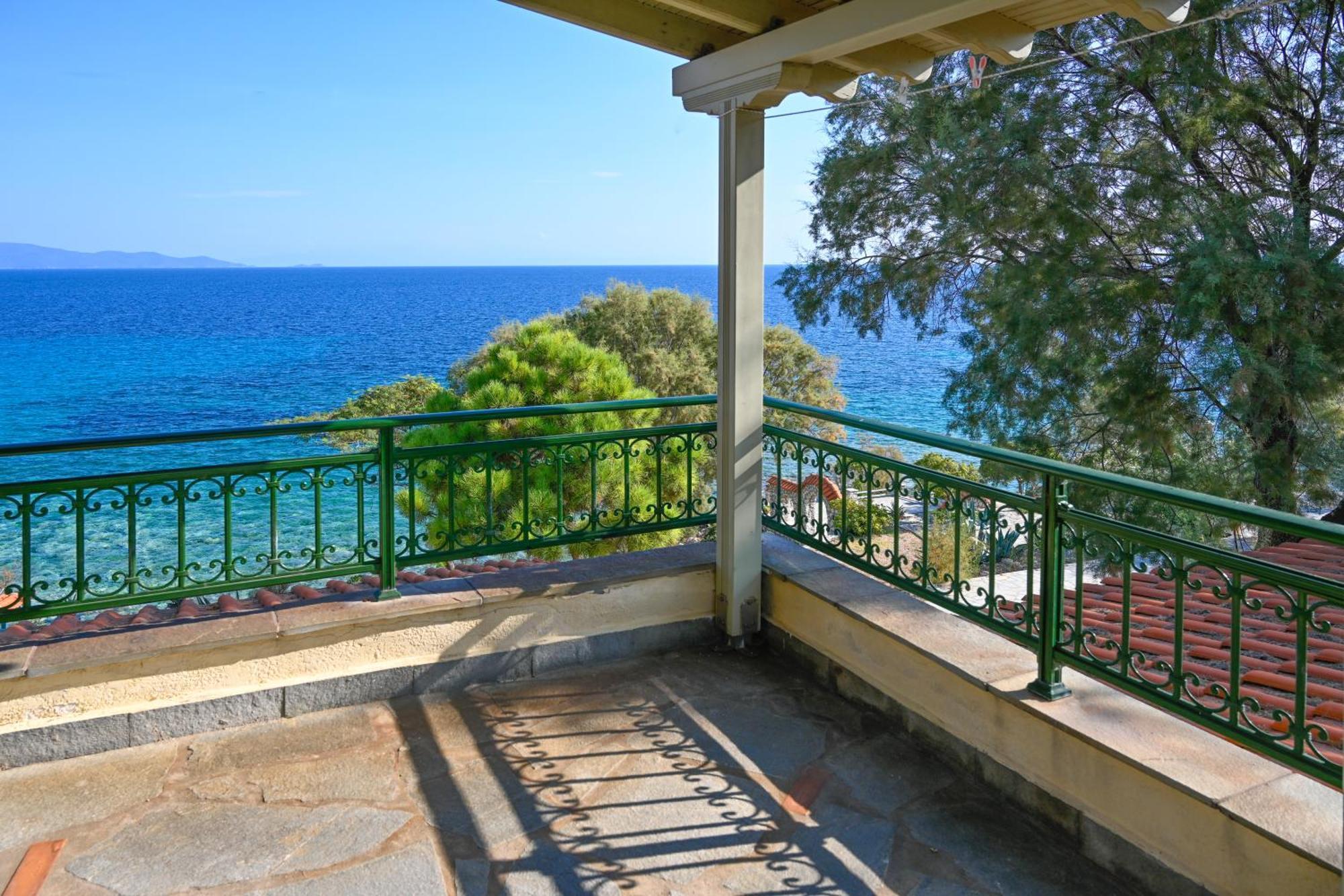 Kiparissi Villa Halkidiki อิเอริสโซส ภายนอก รูปภาพ