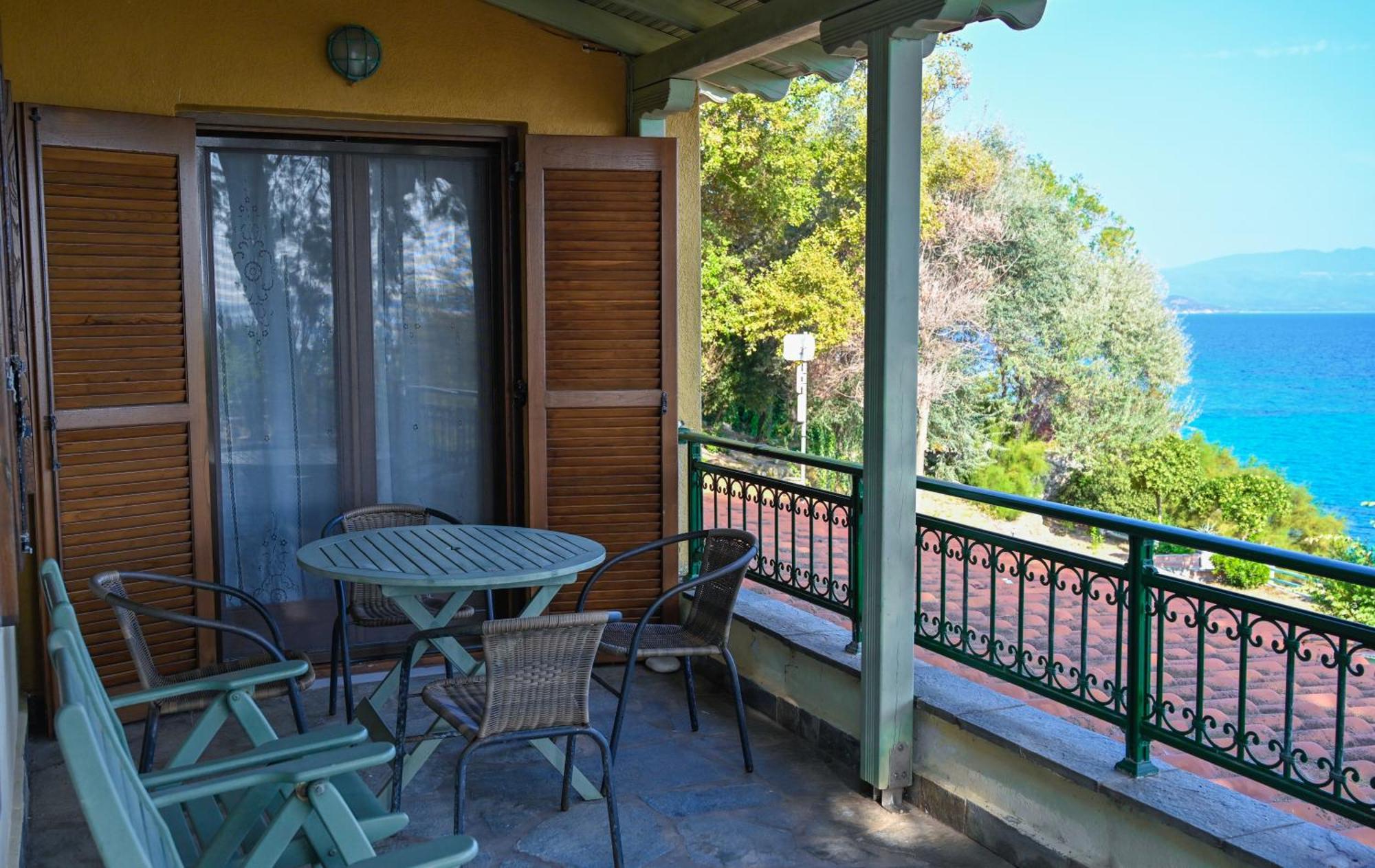 Kiparissi Villa Halkidiki อิเอริสโซส ภายนอก รูปภาพ