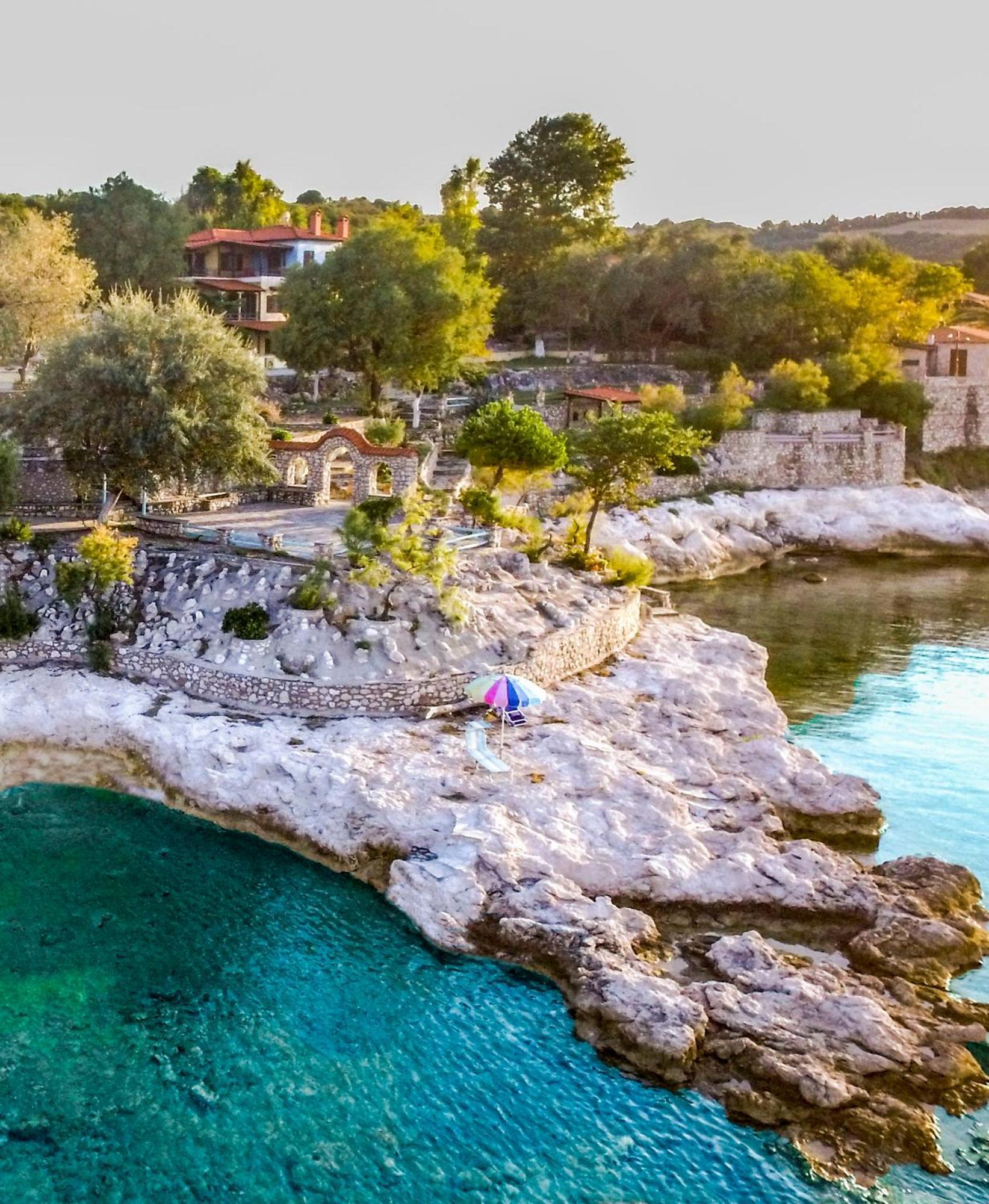 Kiparissi Villa Halkidiki อิเอริสโซส ภายนอก รูปภาพ